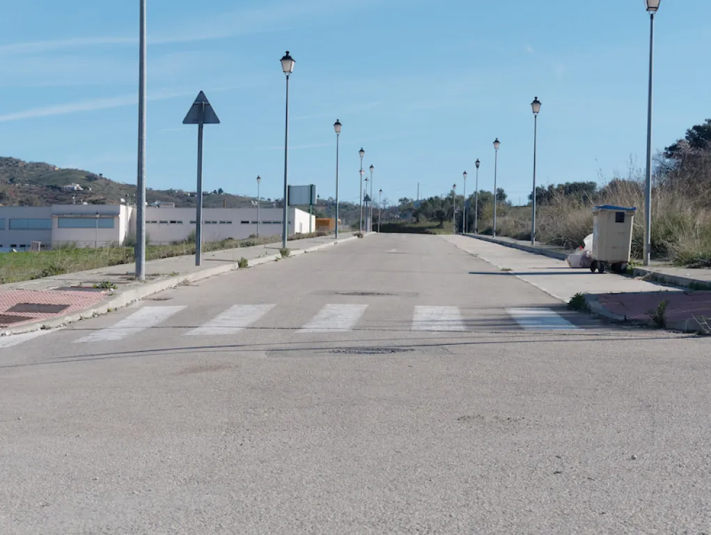 Concrete road casting