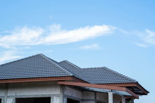 Renovasi atap rumah Renovasi atap rumah