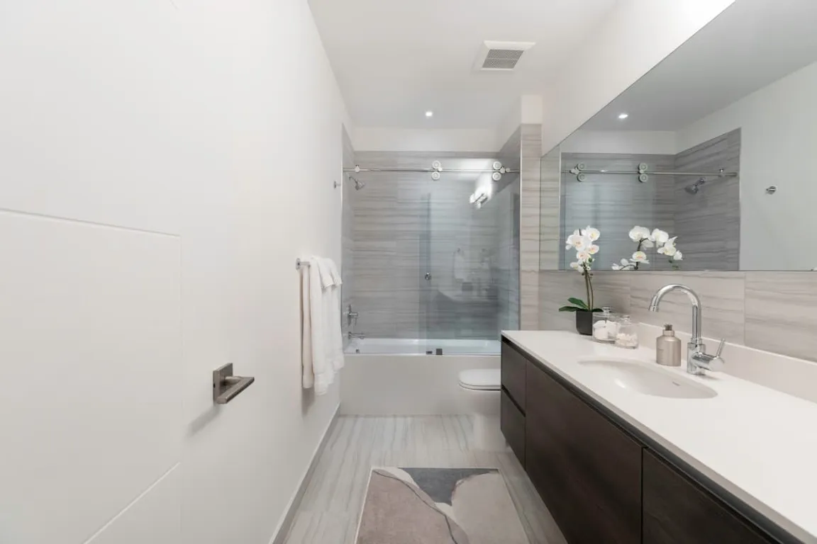 ide renovasi kamar mandi